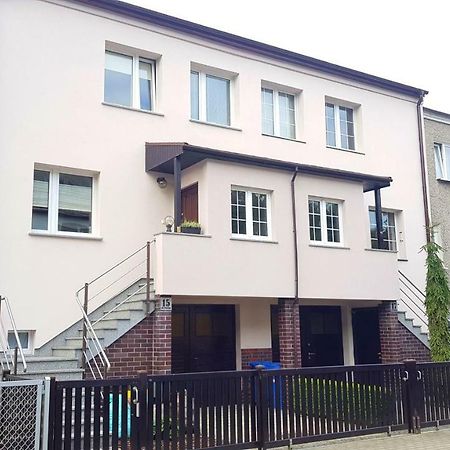 Apartament Tuwima 17 ชวีโนวิชแจ ภายนอก รูปภาพ