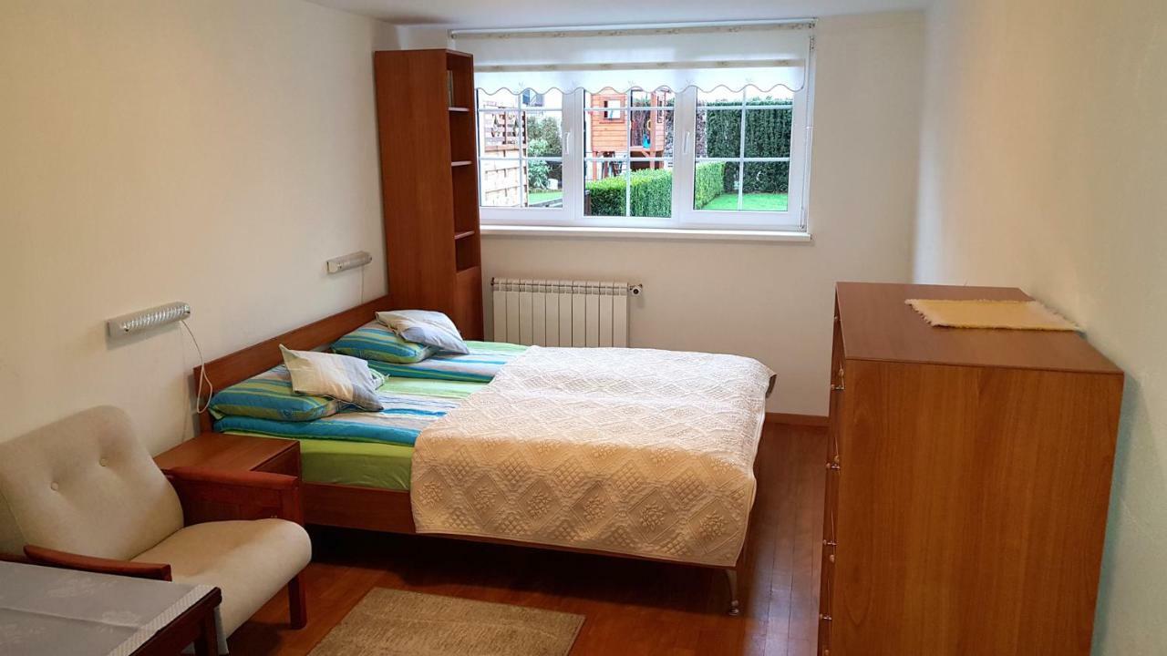 Apartament Tuwima 17 ชวีโนวิชแจ ภายนอก รูปภาพ